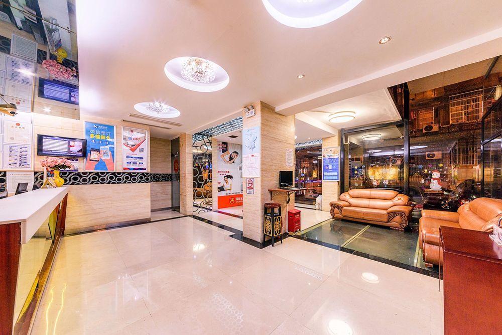 Kaiserdom Zhonghua Plaza Hotel Canton Esterno foto